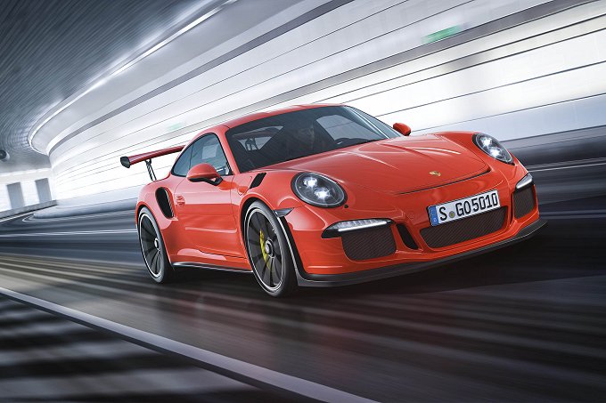 Porsche 911 GT3 RS: racing on sunday and sales on monday